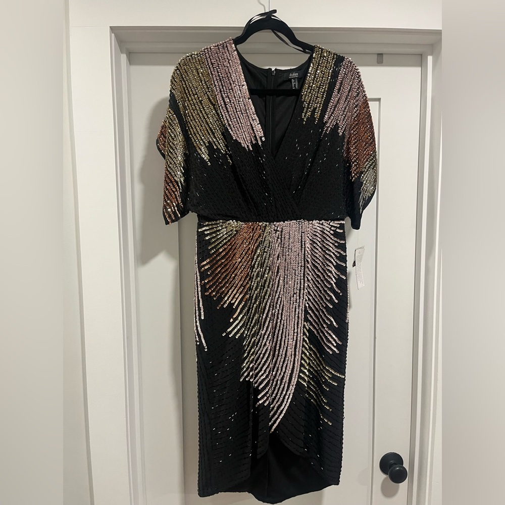 NWT: Aidan by Aidan Mattox, Beaded Dolman Sleeve dress. Size 6 - Picture 3 of 5